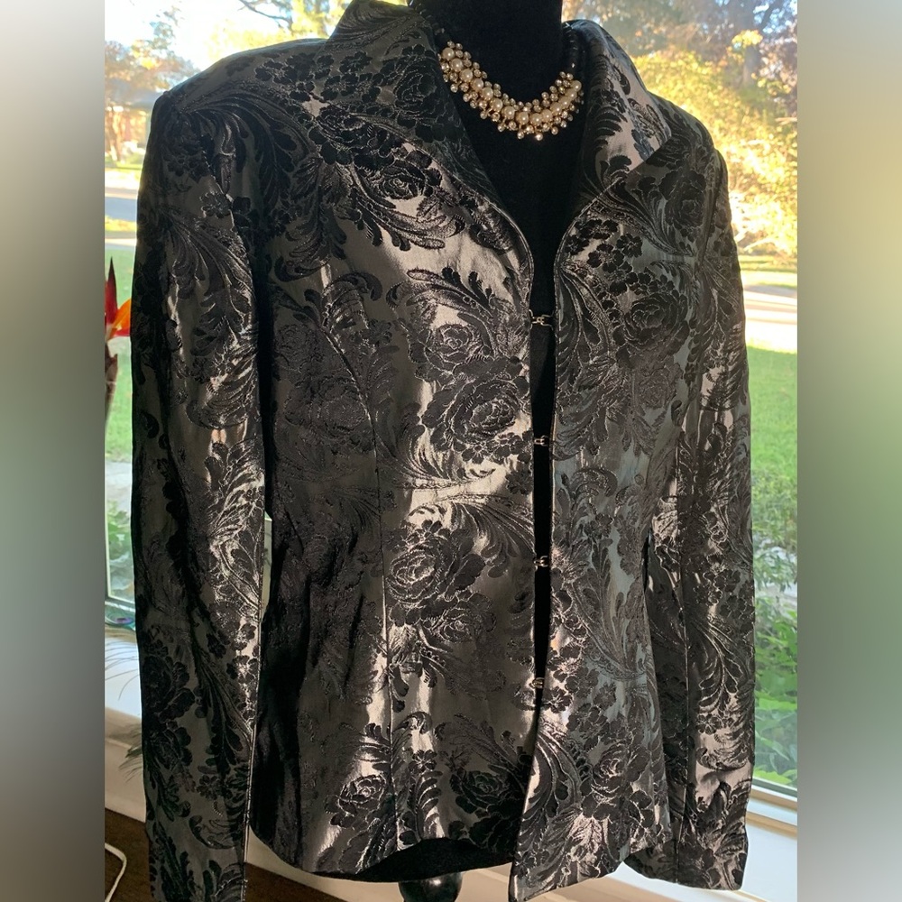 David’s Bridal Black Floral Jacquard Jacket | Size 12
